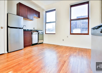 West 11th Street - Photo 1