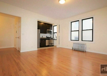 West 10th Street - Photo 1