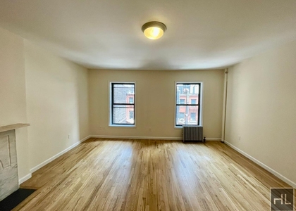 West 55 Street - Photo 1