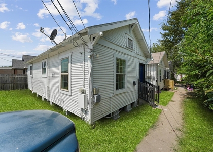 3021 Florida Street - Photo 1