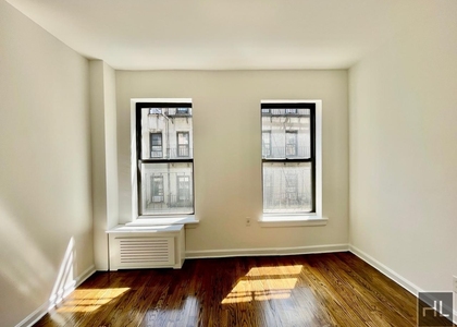 East 89th Street - Photo 1