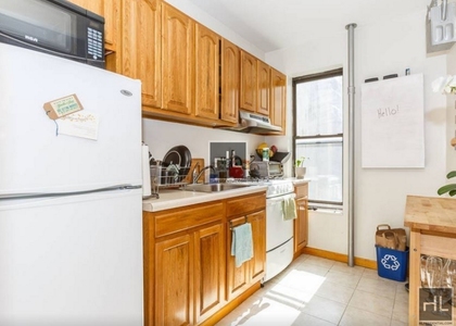 East 14 Street - Photo 1