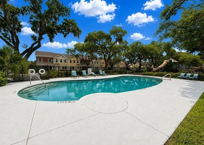 7605 N Dixon Avenue - Photo 1