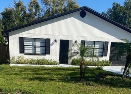 5008 Parade Street - Photo 1
