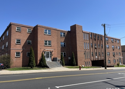 32 Cook Avenue - Photo 1