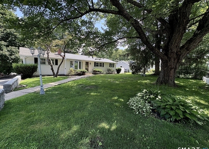 43 Meadowbrook Road - Photo 1