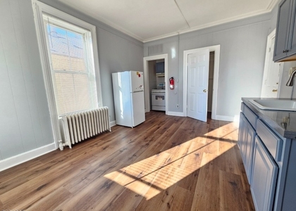70 Jackson Ave - Photo 1