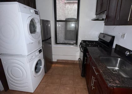 186 Claremont Avenue - Photo 1