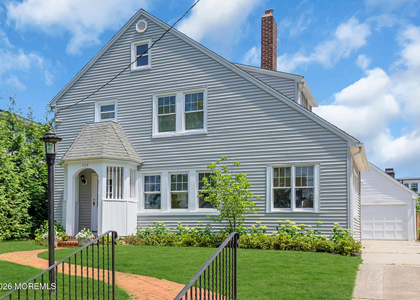 206 Monroe Avenue - Photo 1