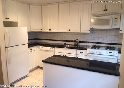 139 Manor Drive - Photo 1
