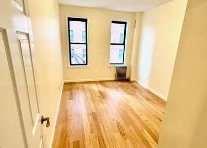 East 80 Street - Photo 1