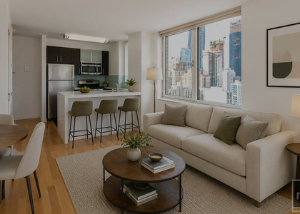 West 37th Street - Photo 1