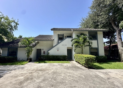 11464 Nw 39th Street - Photo 1
