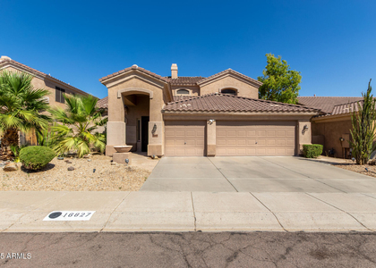 16827 S 14th Lane - Photo 1