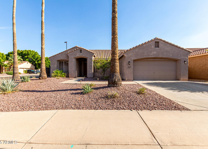 359 E Horseshoe Avenue - Photo 1