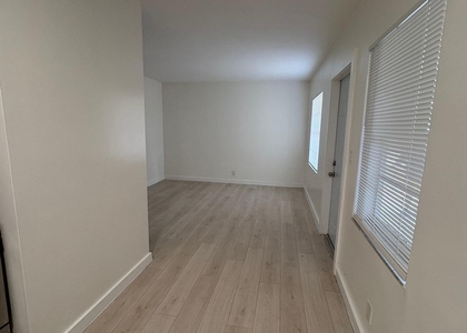 600 Ne 46th Court - Photo 1