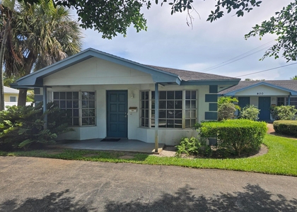 800 Ibis Way - Photo 1