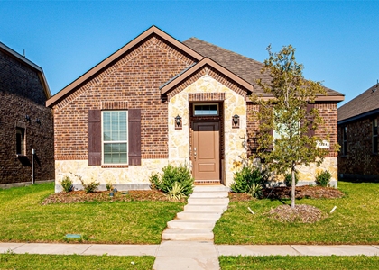 2721 Franklin Drive - Photo 1