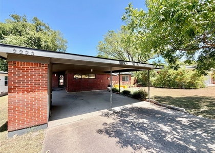 2223 Forest Oaks Drive - Photo 1
