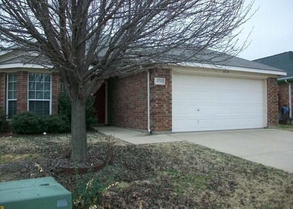 4735 Topaz Lane - Photo 1