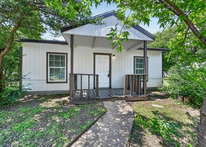 601 Royal Street - Photo 1