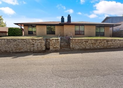 1117 S Rusk Street - Photo 1