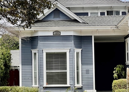 129 W Palmyra - Photo 1