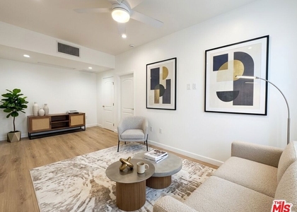 816 1/2 N Mccadden Place - Photo 1