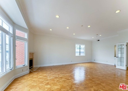 911 5th Street - Photo 1
