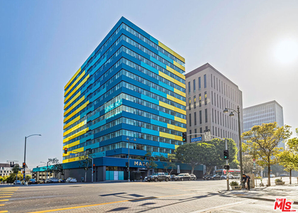 3325 S Wilshire Blvd - Photo 1