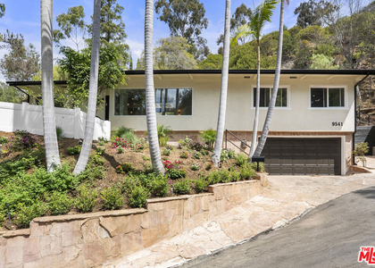 9541 Cedarbrook Drive - Photo 1