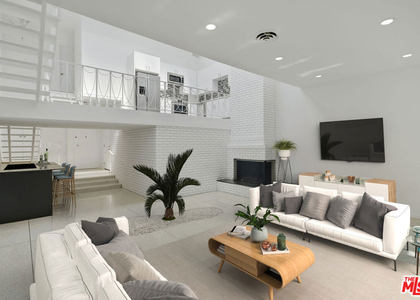 764 N Doheny Drive - Photo 1