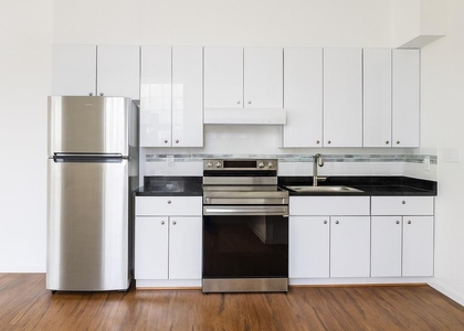 422 Broadway - Photo 1