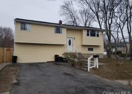 124 10th Avenue - Photo 1