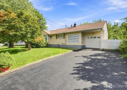 943 New Dover Road - Photo 1