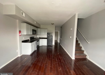 2008 N 20th Street - Photo 1