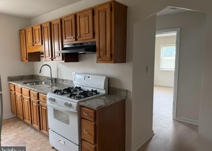 77 Newkirk Avenue - Photo 1