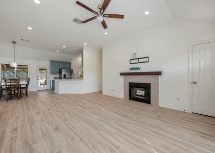 10114 Janet Loop - Photo 1