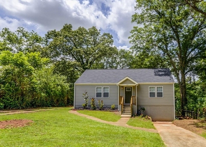 567 Ashburton Avenue - Photo 1