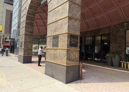 10 E Ontario Street - Photo 1