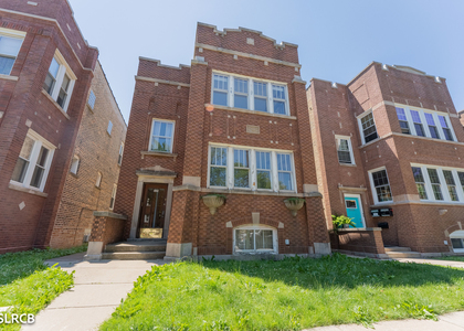 5325 W Montrose Avenue - Photo 1