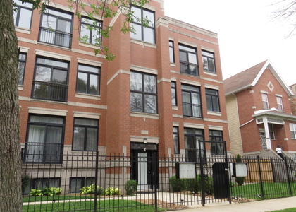 633 E Bowen Avenue - Photo 1