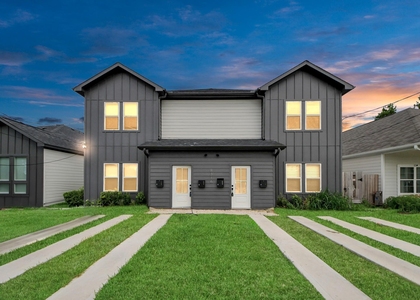 8324 Corinth Street - Photo 1