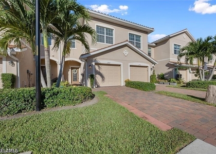 2707 Blossom Way - Photo 1
