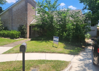 2127 Manor Green Drive - Photo 1