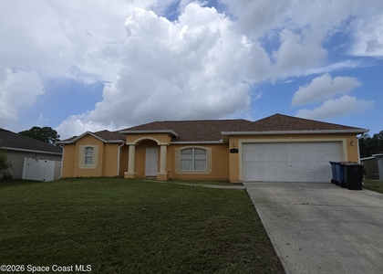 1179 Santa Fe Street Se - Photo 1
