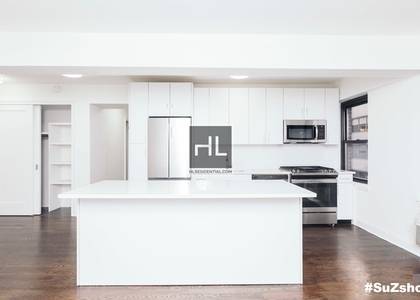 East 57 Street - Photo 1