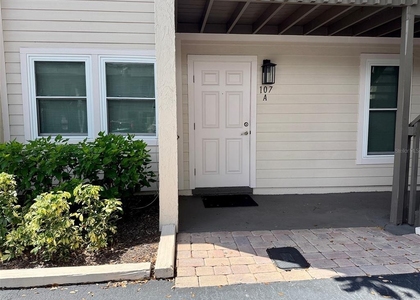 527 S Lincoln Avenue - Photo 1
