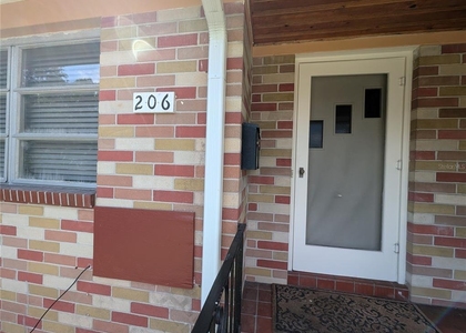 206 12th Avenue N - Photo 1