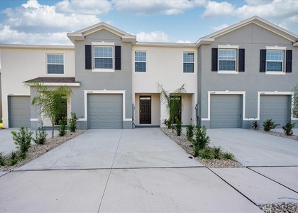 16642 Maude Drive - Photo 1